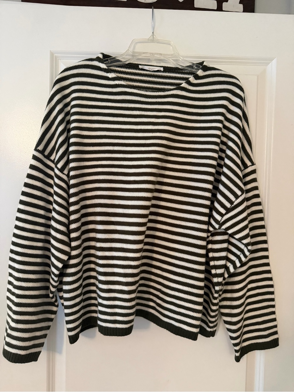 Carly Jean Los Angeles Wesley Sweater - Women's